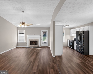 22 Canterbury Drive - Photo Thumbnail 5