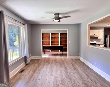 462 Gibson Trail - Photo Thumbnail 7