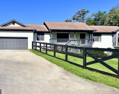 462 Gibson Trail - Photo Thumbnail 1