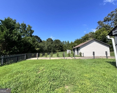 462 Gibson Trail - Photo Thumbnail 46