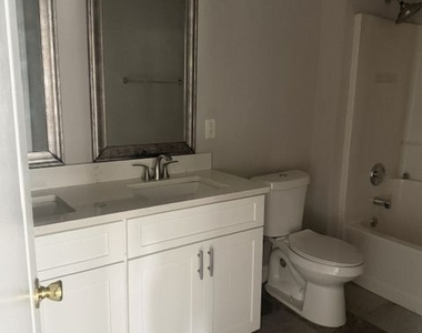 305 Fox Overlook - Photo Thumbnail 4