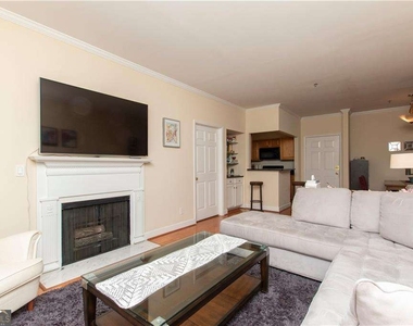 2921 Lenox Road Ne - Photo Thumbnail 10