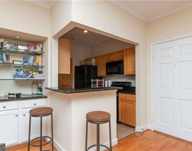 2921 Lenox Road Ne - Photo Thumbnail 4