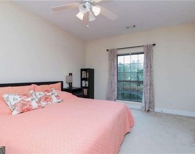 2921 Lenox Road Ne - Photo Thumbnail 13