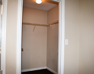 9301 Waldrop Place - Photo Thumbnail 25