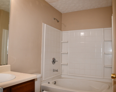9301 Waldrop Place - Photo Thumbnail 17