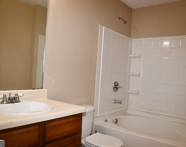 9301 Waldrop Place - Photo Thumbnail 18