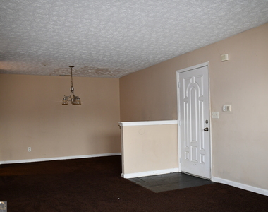 9301 Waldrop Place - Photo Thumbnail 12