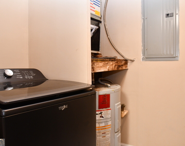 9301 Waldrop Place - Photo Thumbnail 6