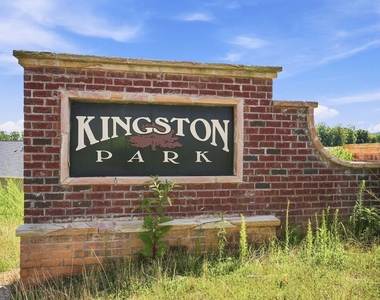 133 Oxford Lane - Photo Thumbnail 31