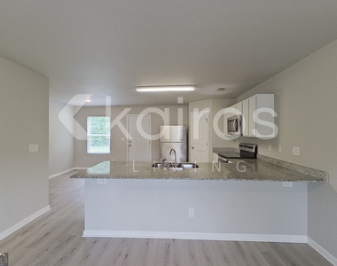 207 Hawthorn Trail - Photo Thumbnail 4