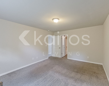 207 Hawthorn Trail - Photo Thumbnail 16