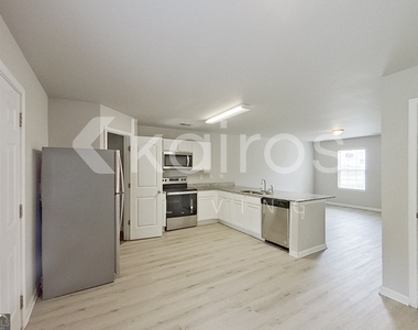 207 Hawthorn Trail - Photo Thumbnail 7
