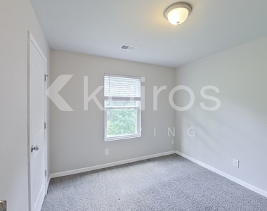 207 Hawthorn Trail - Photo Thumbnail 20