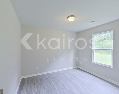 207 Hawthorn Trail - Photo Thumbnail 10