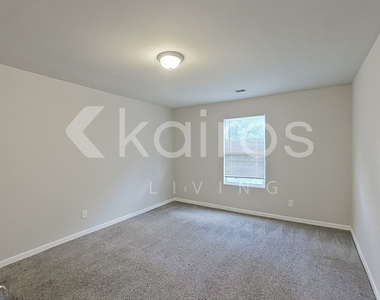 207 Hawthorn Trail - Photo Thumbnail 15