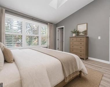 3539 Mount Vernon Circle - Photo Thumbnail 11