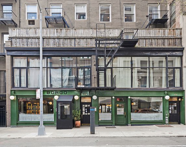 122 East 27th Street - Photo Thumbnail 4