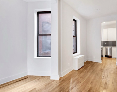 358 West 45th Street - Photo Thumbnail 2