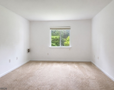 23 Norwich Pl - Photo Thumbnail 11