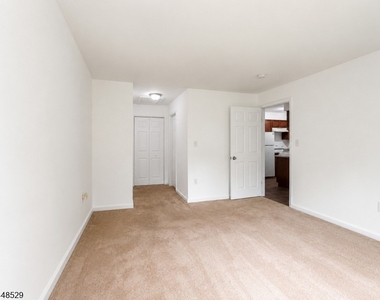 23 Norwich Pl - Photo Thumbnail 12