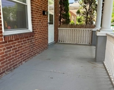 14 Raymond St - Photo Thumbnail 6