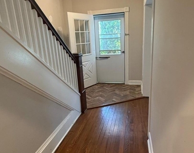 14 Raymond St - Photo Thumbnail 8