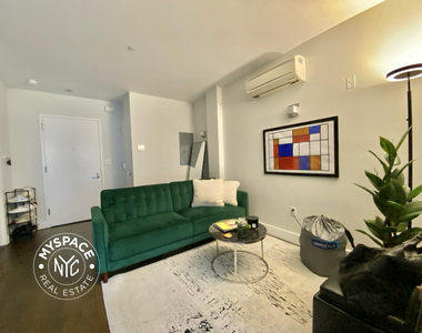 167 Graham Avenue - Photo Thumbnail 1