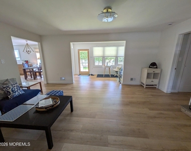 417 Euclid Avenue - Photo Thumbnail 1