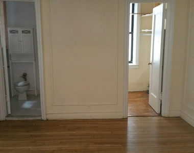 Tiemann Place - Photo Thumbnail 2