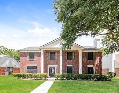 1403 Bradford Place - Photo Thumbnail 16