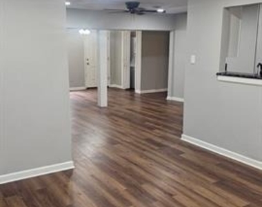 5604 Oak Grove Road - Photo Thumbnail 2