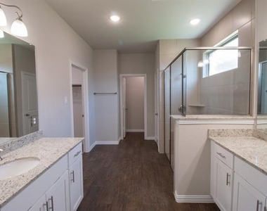 507 Reatta Drive - Photo Thumbnail 27