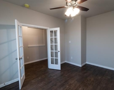 507 Reatta Drive - Photo Thumbnail 4