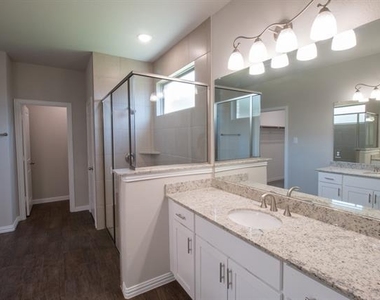 507 Reatta Drive - Photo Thumbnail 22
