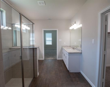 507 Reatta Drive - Photo Thumbnail 26