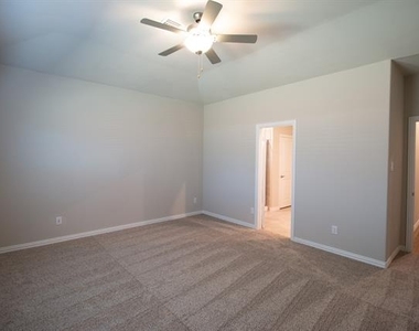 1103 Sweetleaf Street - Photo Thumbnail 21