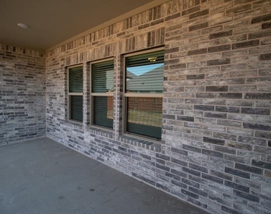 1103 Sweetleaf Street - Photo Thumbnail 30