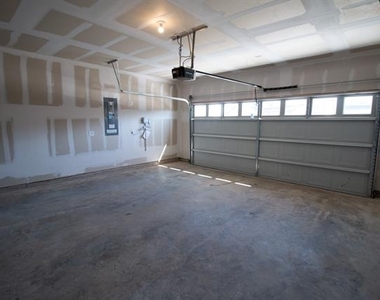 1103 Sweetleaf Street - Photo Thumbnail 17