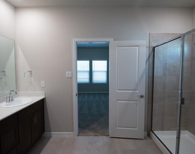 1103 Sweetleaf Street - Photo Thumbnail 25