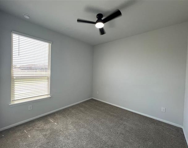 912 Rothville Lane - Photo Thumbnail 28