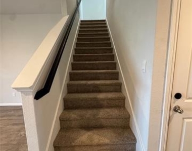 912 Rothville Lane - Photo Thumbnail 17
