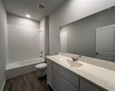 912 Rothville Lane - Photo Thumbnail 29