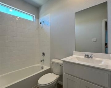 912 Rothville Lane - Photo Thumbnail 3