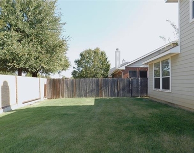 316 Hummingbird Drive - Photo Thumbnail 38