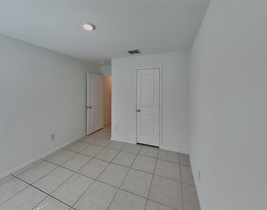 2644 Turtle Dove Drive - Photo Thumbnail 11