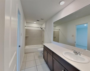 2644 Turtle Dove Drive - Photo Thumbnail 8