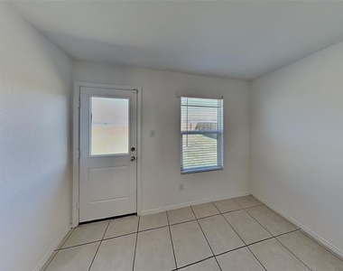 2644 Turtle Dove Drive - Photo Thumbnail 4