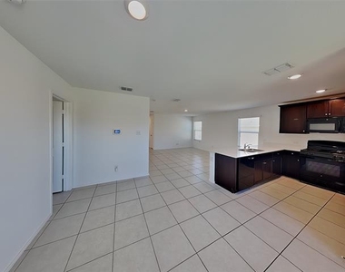 2644 Turtle Dove Drive - Photo Thumbnail 3