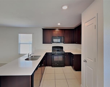 2644 Turtle Dove Drive - Photo Thumbnail 2